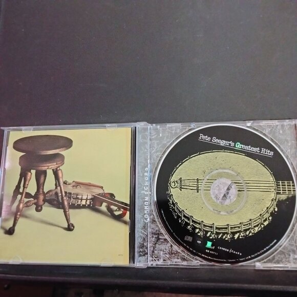 Pete Seeger Greatest Hits 2002 American Folk - Picture 5 of 7